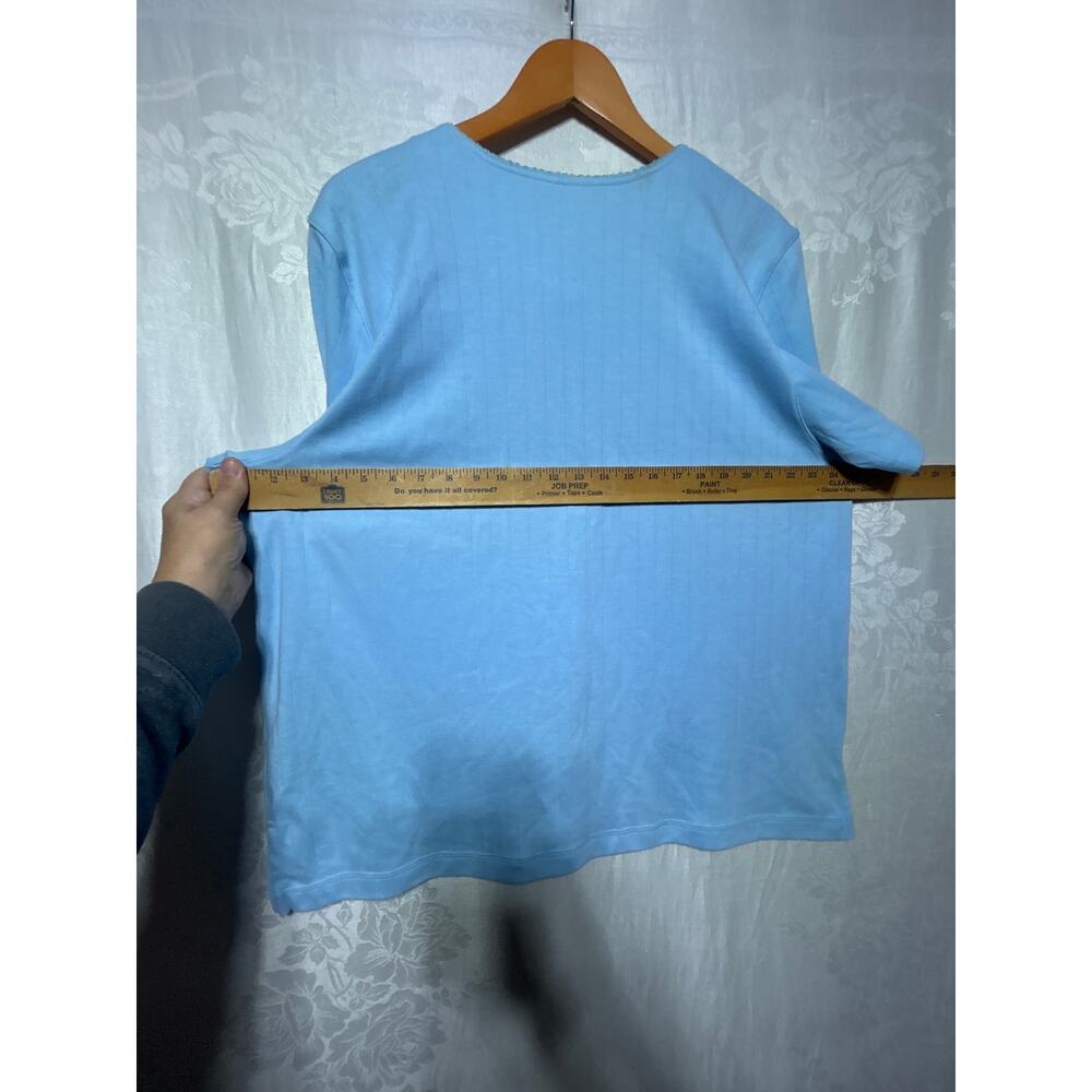 VTG Button Up XL Blue Embroidered Flowers Girl Riding Bike Ribbed - Picture 9 of 11